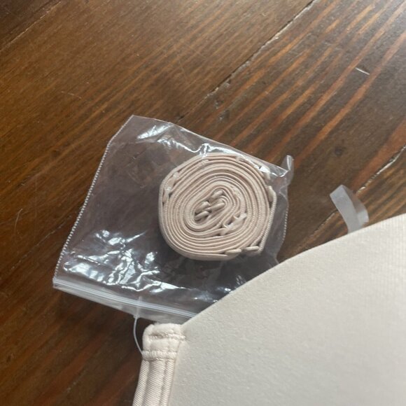 Vanity Fair Womens Beauty Back Underwire Smoothing Strapless Bra 42 G 74380 ROSE - Picture 9 of 11